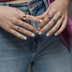 Sydney Evan 14K Yellow Gold & Pavé Diamond Heart Signet Ring -Sydney Evan Online Shop unnamed file 16