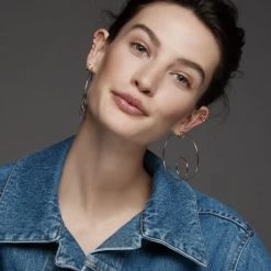 Sydney Evan Diamond & Turquoise 14K Yellow Gold Huggie Hoop Earrings -Sydney Evan Online Shop unnamed file 905